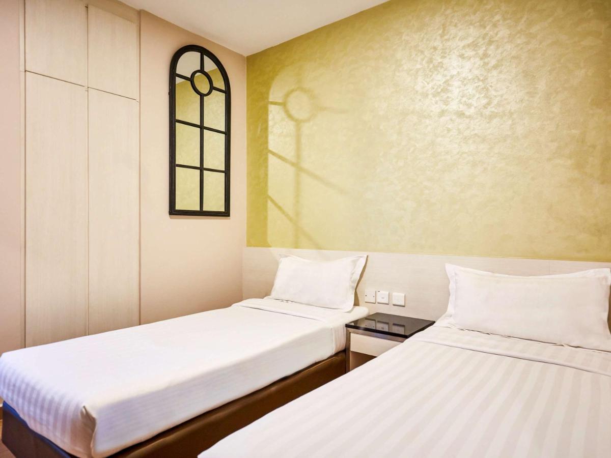 Ibis Budget Singapore West Coast Экстерьер фото