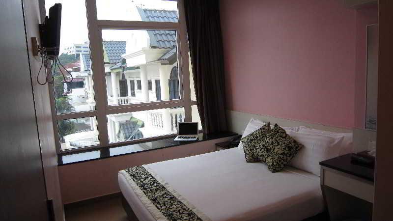 Ibis Budget Singapore West Coast Экстерьер фото