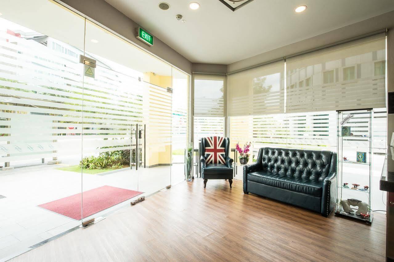 Ibis Budget Singapore West Coast Экстерьер фото