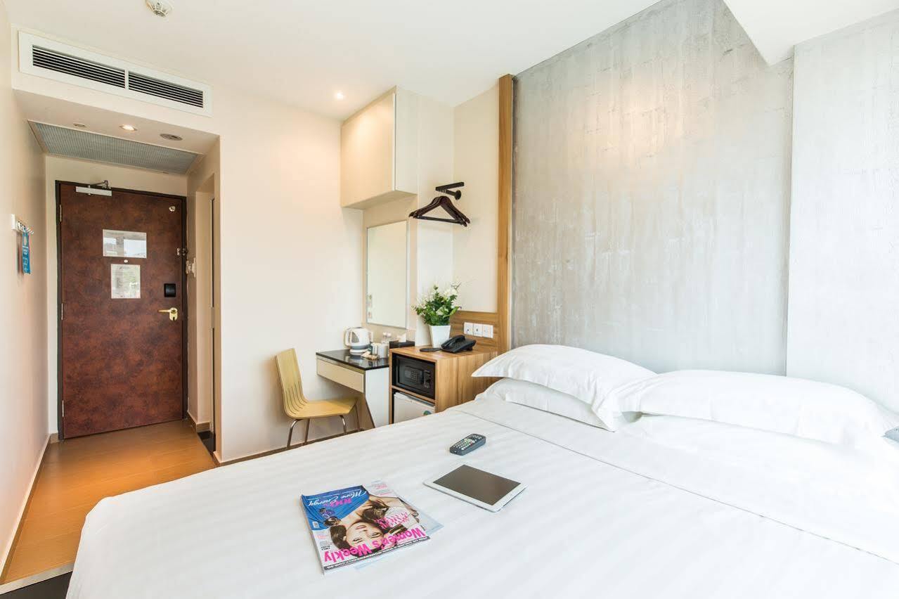 Ibis Budget Singapore West Coast Экстерьер фото