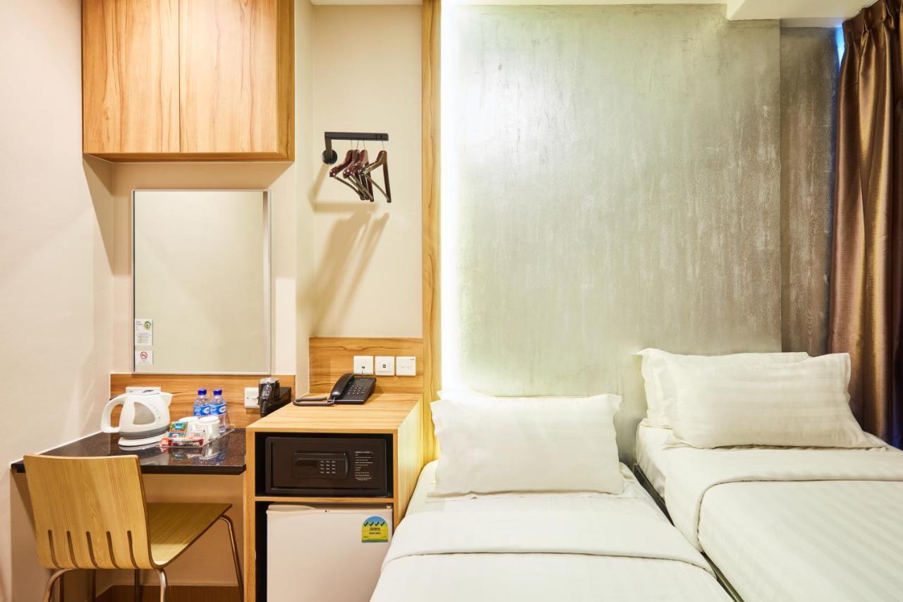 Ibis Budget Singapore West Coast Экстерьер фото