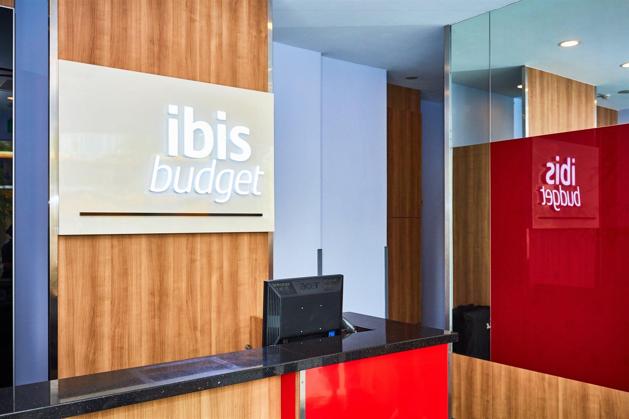 Ibis Budget Singapore West Coast Экстерьер фото