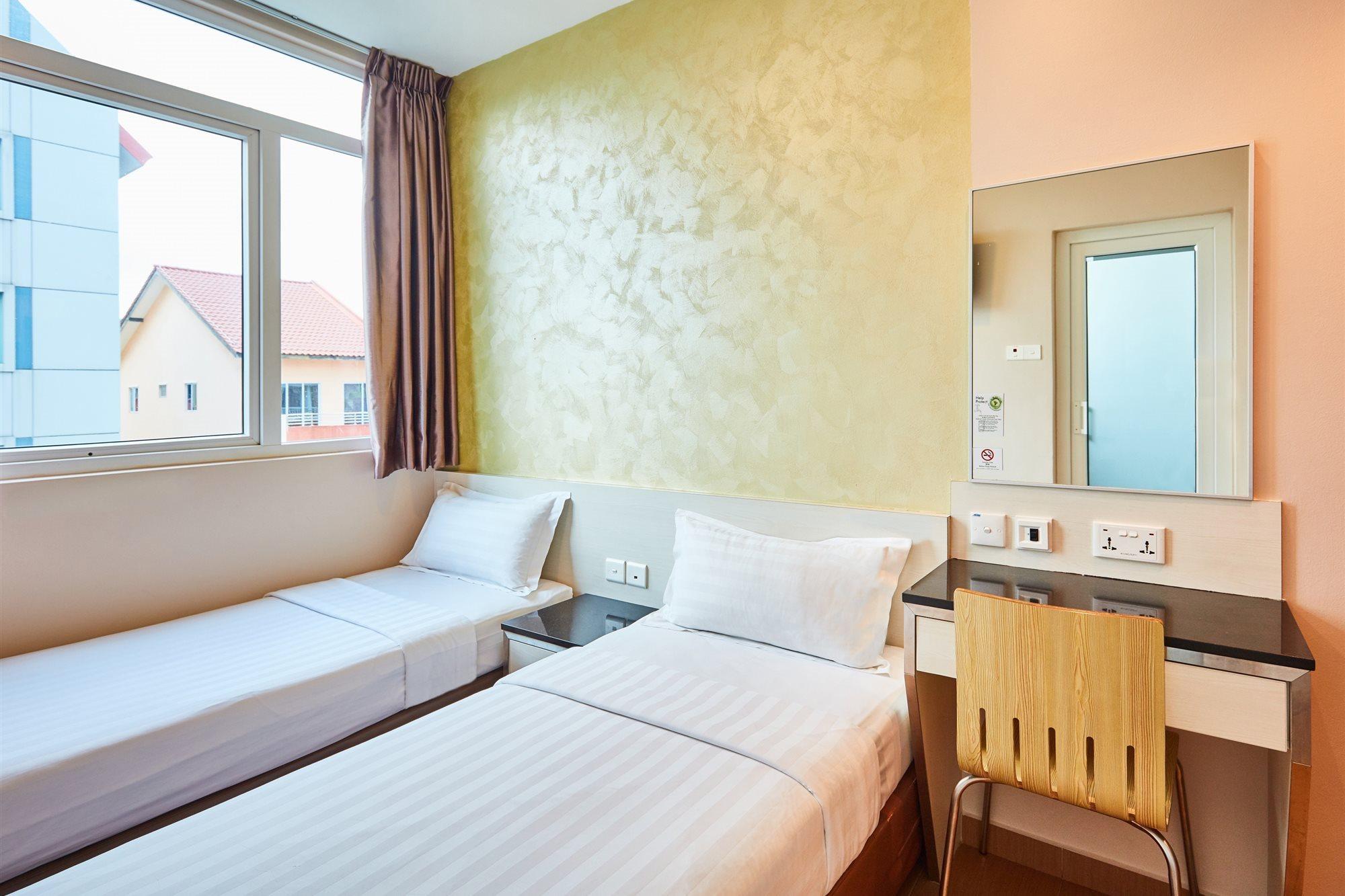 Ibis Budget Singapore West Coast Экстерьер фото